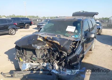 2005 GMC Yukon Sle z USA, uszkodzony, nr VIN 1GKEC13T35J137674